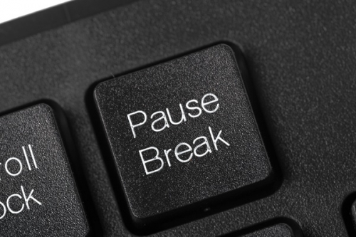 Az egy&eacute;ni v&aacute;llalkoz&aacute;s sz&uuml;neteltet&eacute;s&eacute;nek m&oacute;dja, felt&eacute;telei